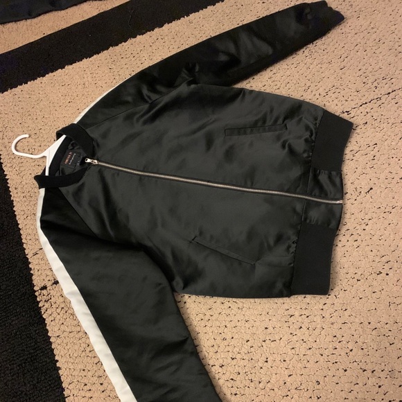 Jacket - Picture 2 of 2